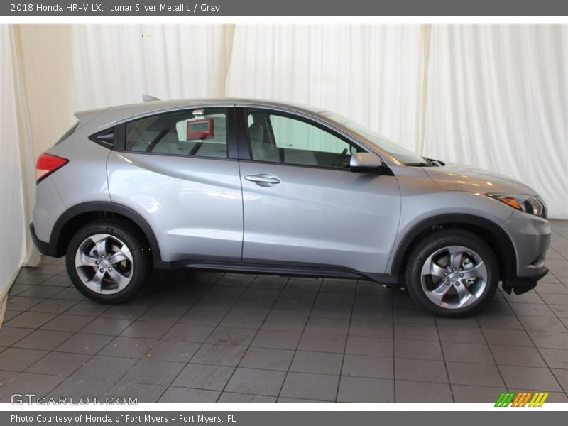 Lunar Silver Metallic / Gray 2018 Honda HR-V LX