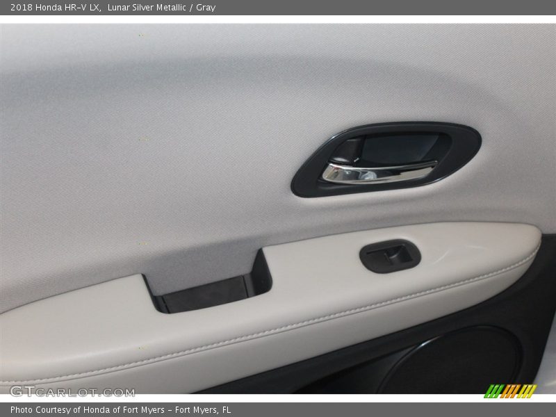 Lunar Silver Metallic / Gray 2018 Honda HR-V LX