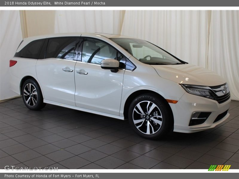 White Diamond Pearl / Mocha 2018 Honda Odyssey Elite