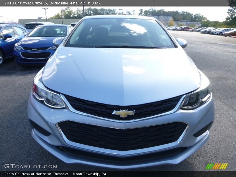 Arctic Blue Metallic / Jet Black 2018 Chevrolet Cruze LS
