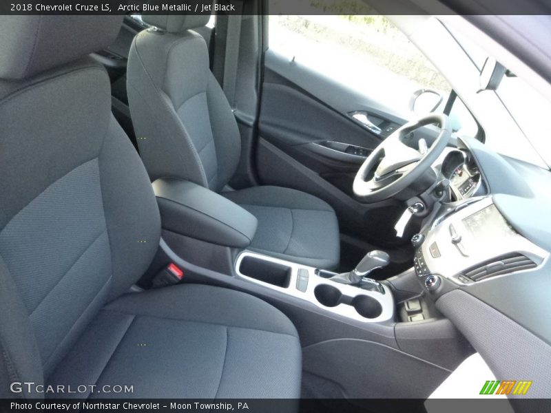 Arctic Blue Metallic / Jet Black 2018 Chevrolet Cruze LS