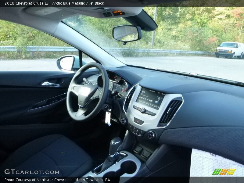 Arctic Blue Metallic / Jet Black 2018 Chevrolet Cruze LS