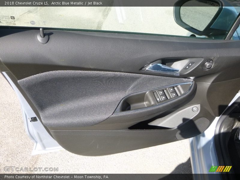 Arctic Blue Metallic / Jet Black 2018 Chevrolet Cruze LS