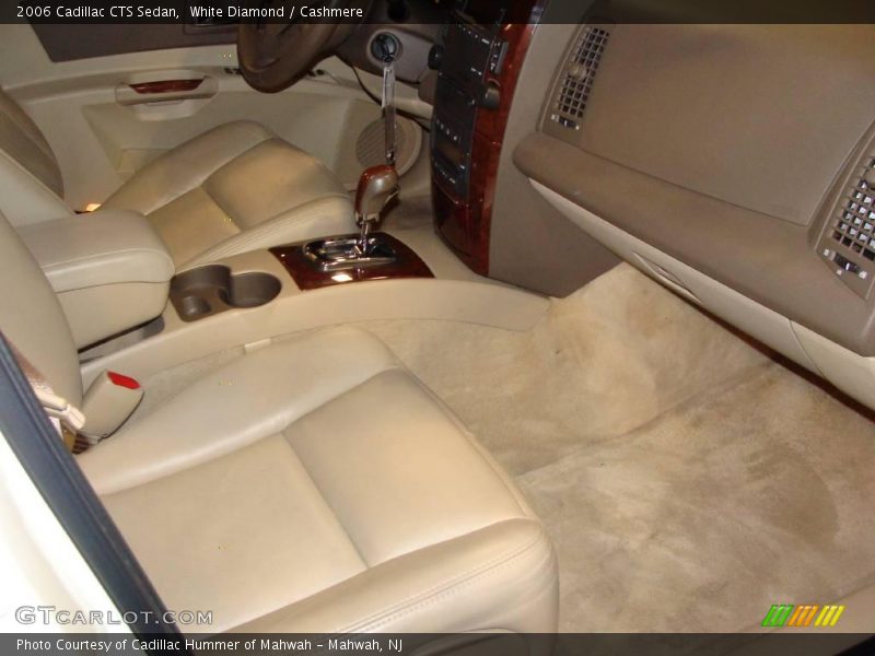 White Diamond / Cashmere 2006 Cadillac CTS Sedan