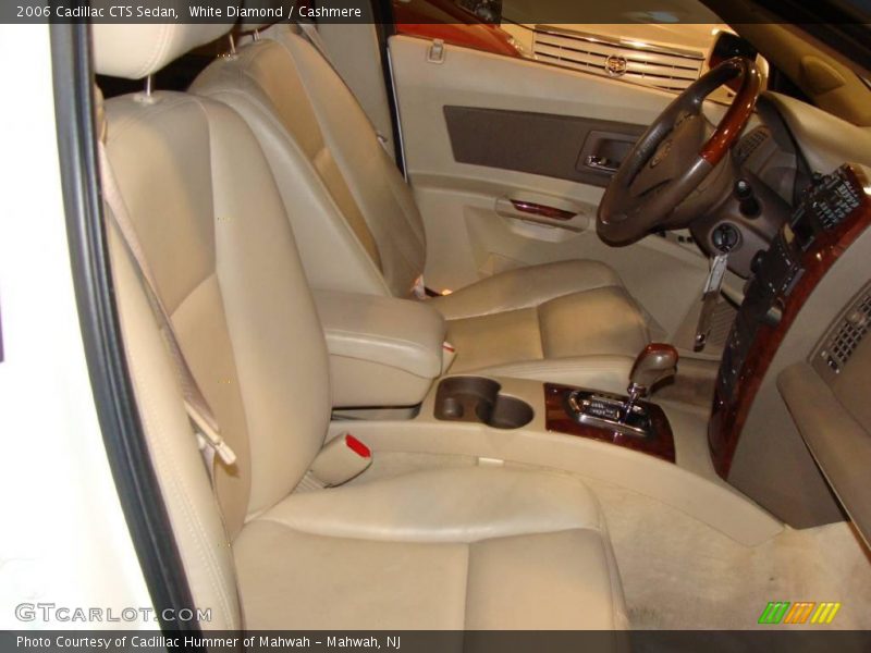 White Diamond / Cashmere 2006 Cadillac CTS Sedan