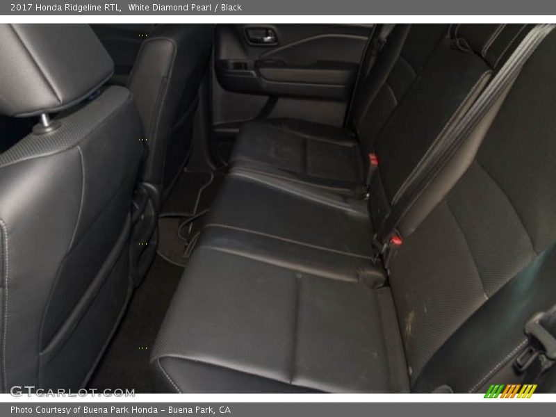 White Diamond Pearl / Black 2017 Honda Ridgeline RTL