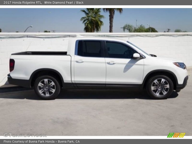 White Diamond Pearl / Black 2017 Honda Ridgeline RTL