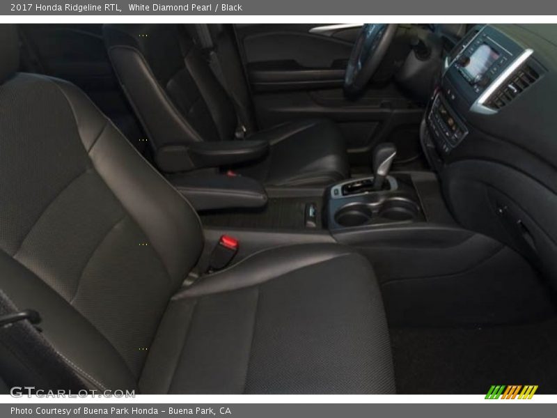 White Diamond Pearl / Black 2017 Honda Ridgeline RTL