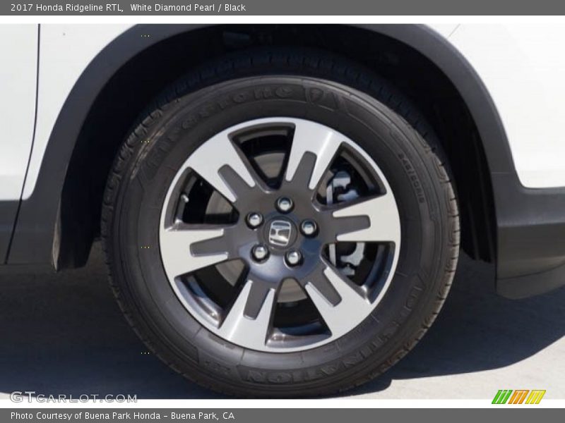 White Diamond Pearl / Black 2017 Honda Ridgeline RTL