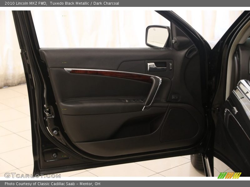 Tuxedo Black Metallic / Dark Charcoal 2010 Lincoln MKZ FWD