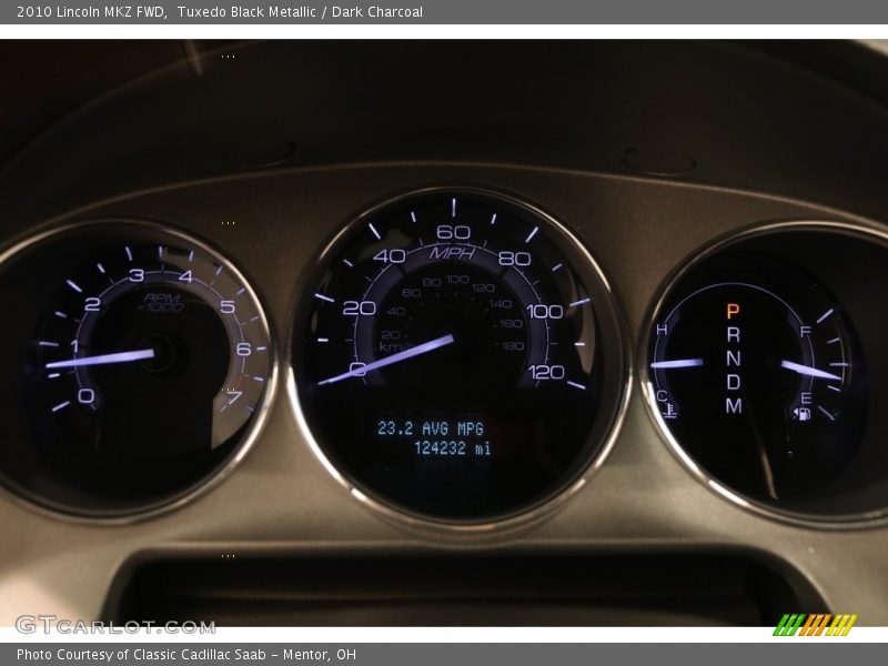 Tuxedo Black Metallic / Dark Charcoal 2010 Lincoln MKZ FWD