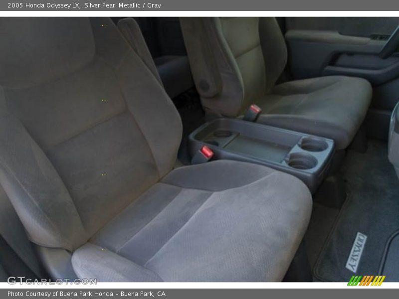 Silver Pearl Metallic / Gray 2005 Honda Odyssey LX