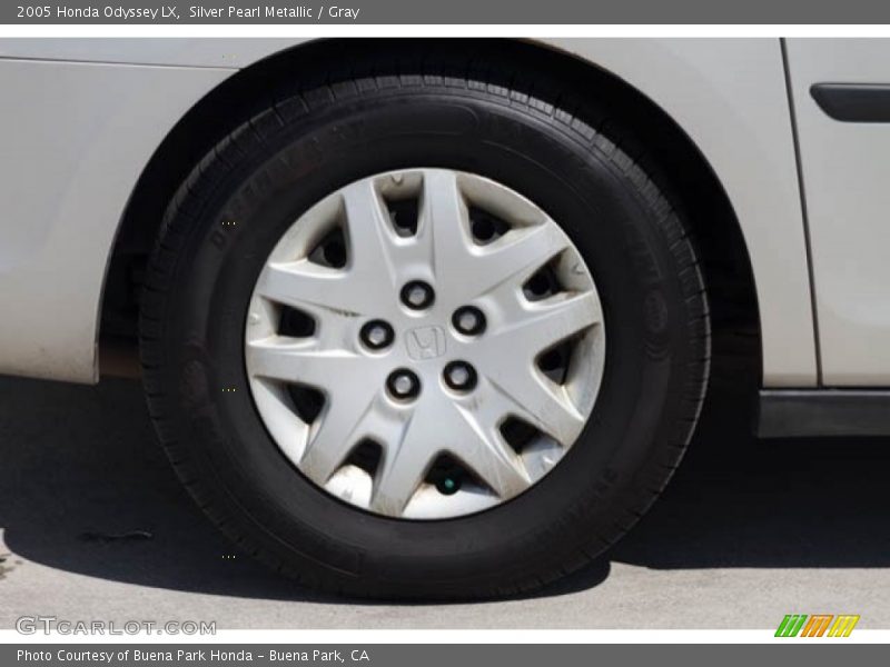 Silver Pearl Metallic / Gray 2005 Honda Odyssey LX