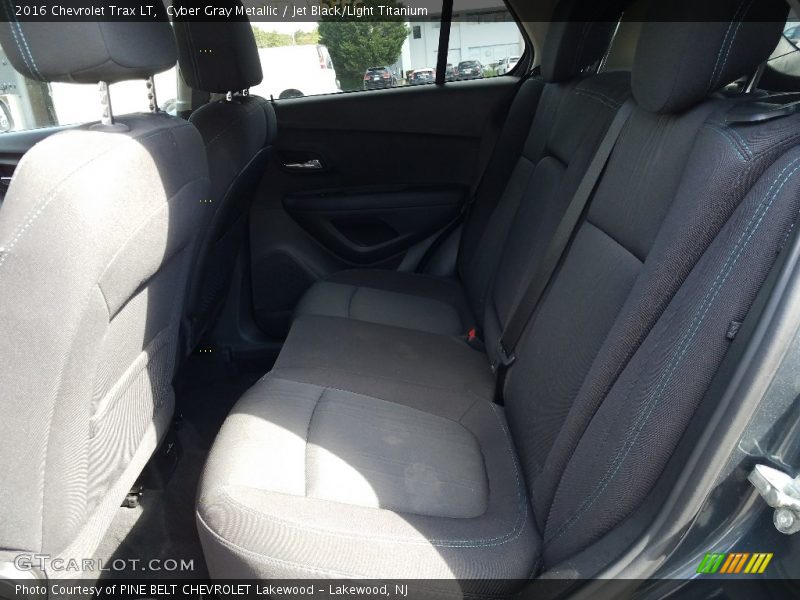 Cyber Gray Metallic / Jet Black/Light Titanium 2016 Chevrolet Trax LT