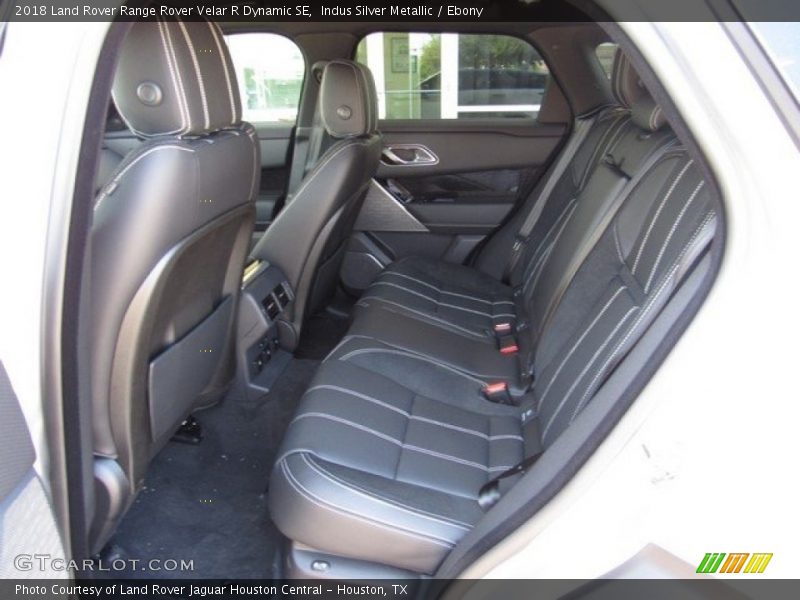 Indus Silver Metallic / Ebony 2018 Land Rover Range Rover Velar R Dynamic SE