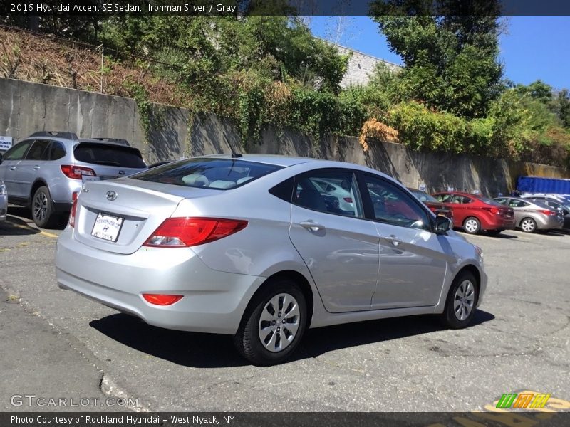 Ironman Silver / Gray 2016 Hyundai Accent SE Sedan