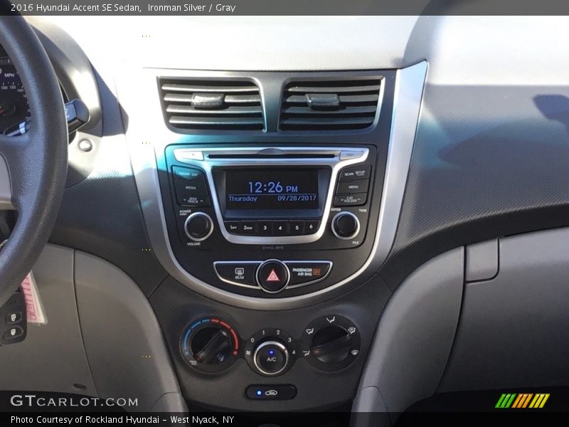 Ironman Silver / Gray 2016 Hyundai Accent SE Sedan