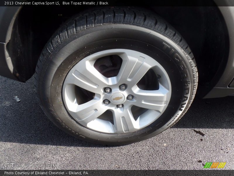 Blue Topaz Metallic / Black 2013 Chevrolet Captiva Sport LS