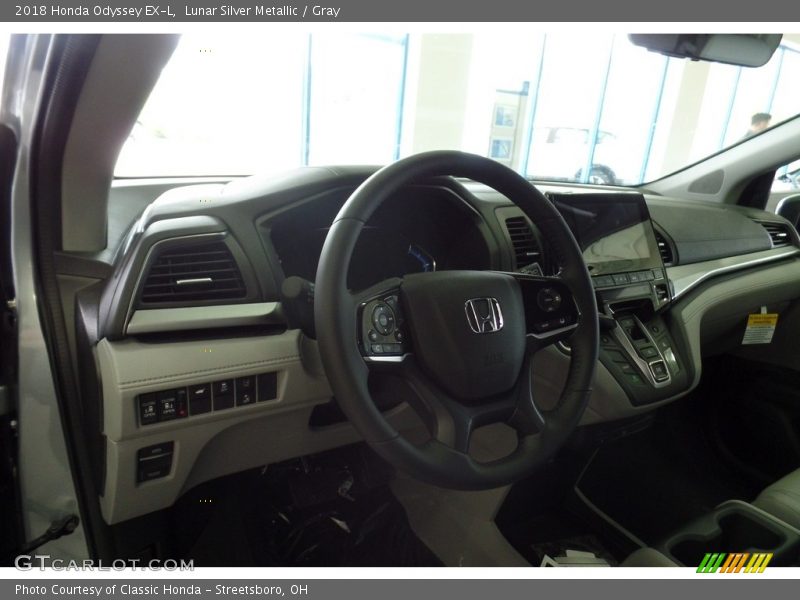 Lunar Silver Metallic / Gray 2018 Honda Odyssey EX-L
