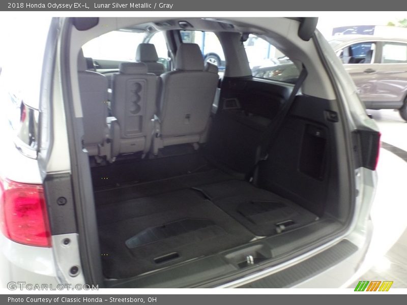 Lunar Silver Metallic / Gray 2018 Honda Odyssey EX-L