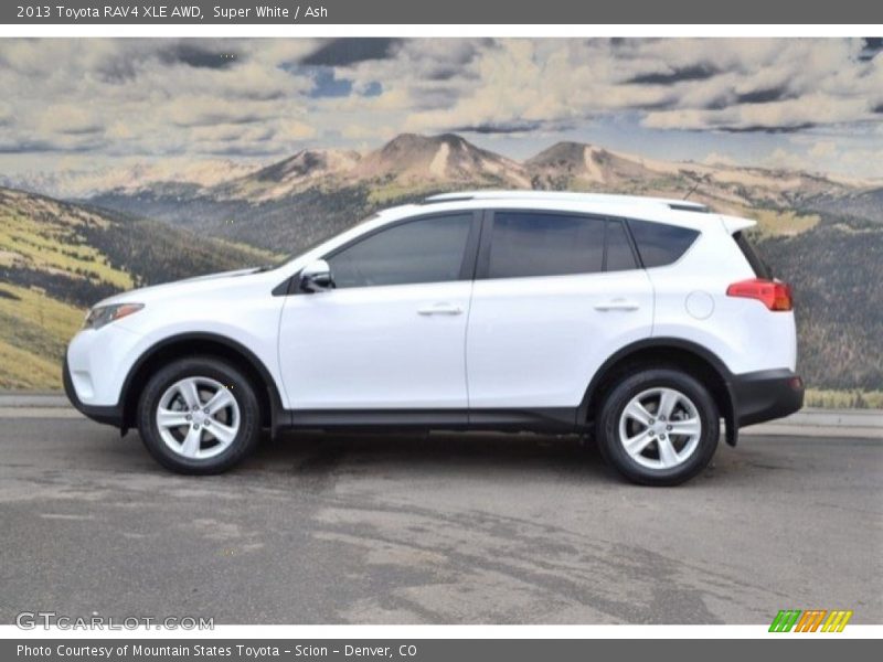 Super White / Ash 2013 Toyota RAV4 XLE AWD