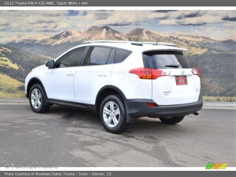 Super White / Ash 2013 Toyota RAV4 XLE AWD