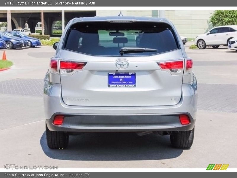 Silver Sky Metallic / Ash 2015 Toyota Highlander LE
