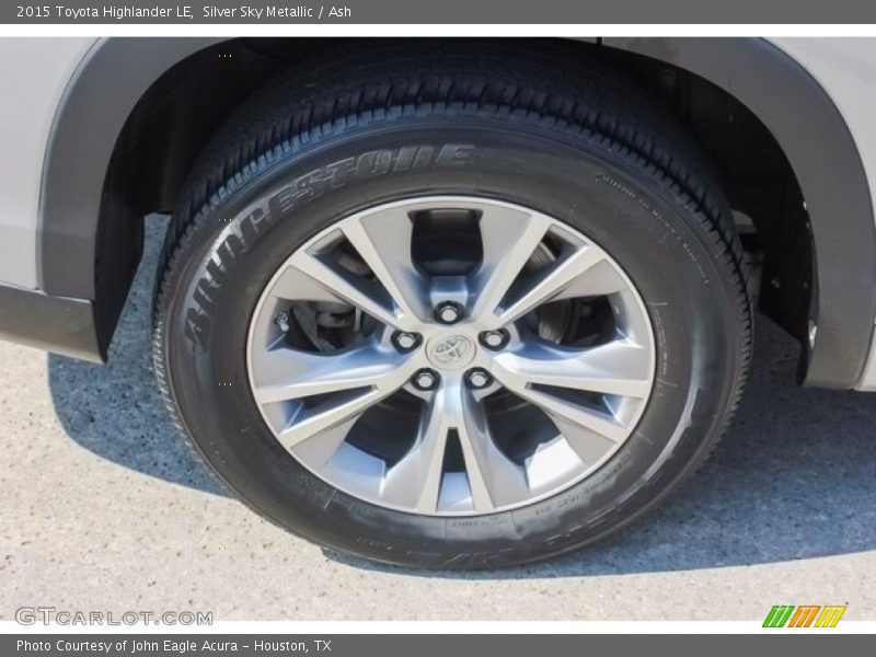 Silver Sky Metallic / Ash 2015 Toyota Highlander LE
