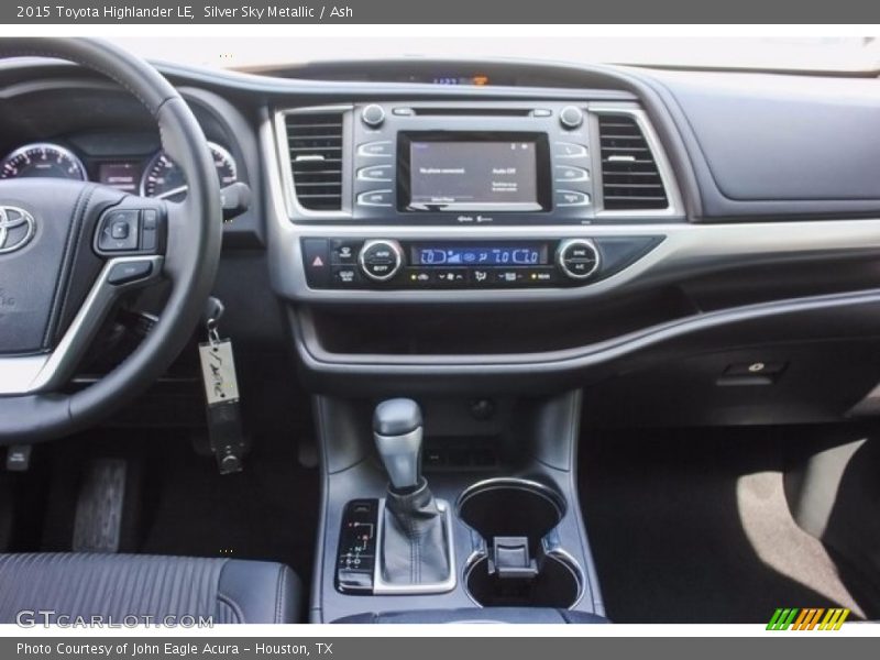 Silver Sky Metallic / Ash 2015 Toyota Highlander LE