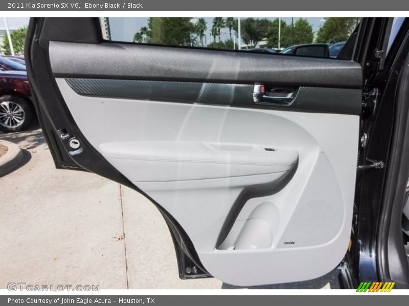 Ebony Black / Black 2011 Kia Sorento SX V6