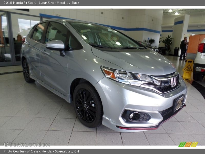 Lunar Silver Metallic / Black 2018 Honda Fit Sport