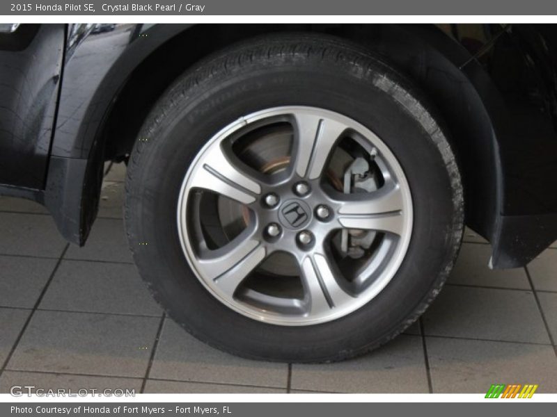 Crystal Black Pearl / Gray 2015 Honda Pilot SE