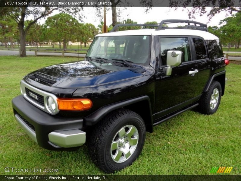 Black Diamond / Dark Charcoal 2007 Toyota FJ Cruiser 4WD