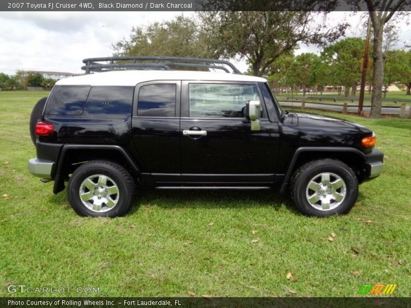 Black Diamond / Dark Charcoal 2007 Toyota FJ Cruiser 4WD