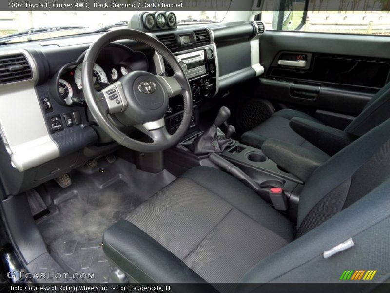 Black Diamond / Dark Charcoal 2007 Toyota FJ Cruiser 4WD
