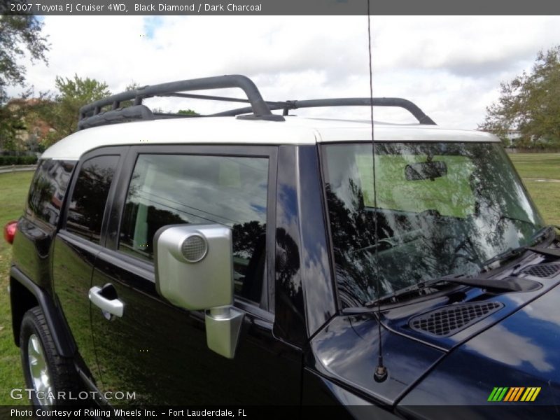 Black Diamond / Dark Charcoal 2007 Toyota FJ Cruiser 4WD