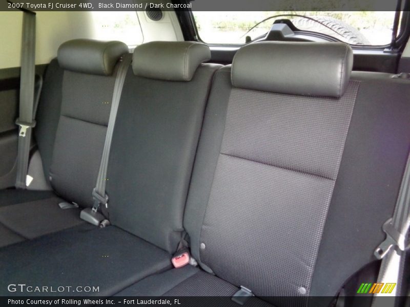 Black Diamond / Dark Charcoal 2007 Toyota FJ Cruiser 4WD