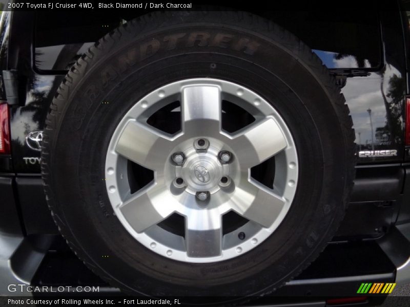Black Diamond / Dark Charcoal 2007 Toyota FJ Cruiser 4WD