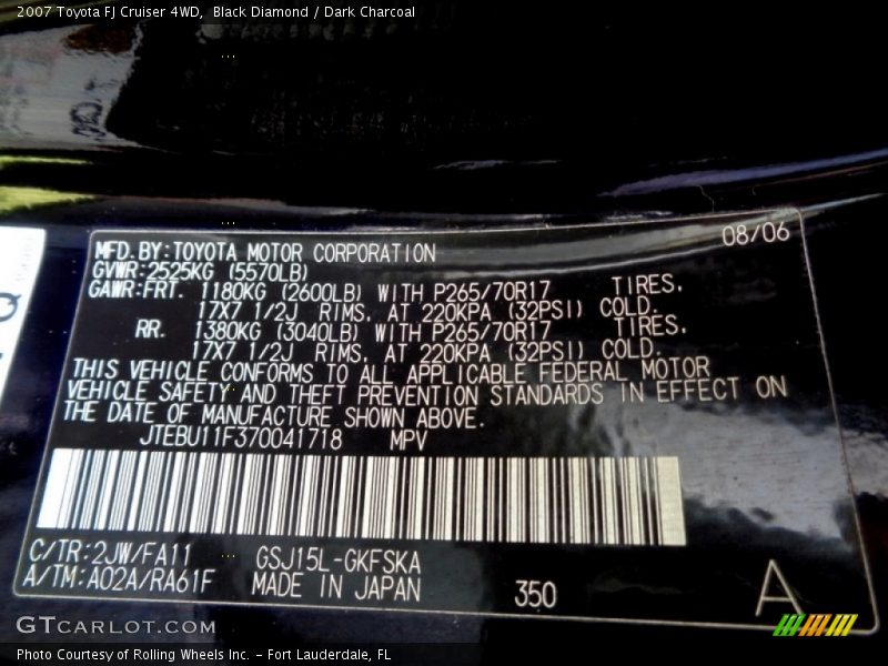 Black Diamond / Dark Charcoal 2007 Toyota FJ Cruiser 4WD