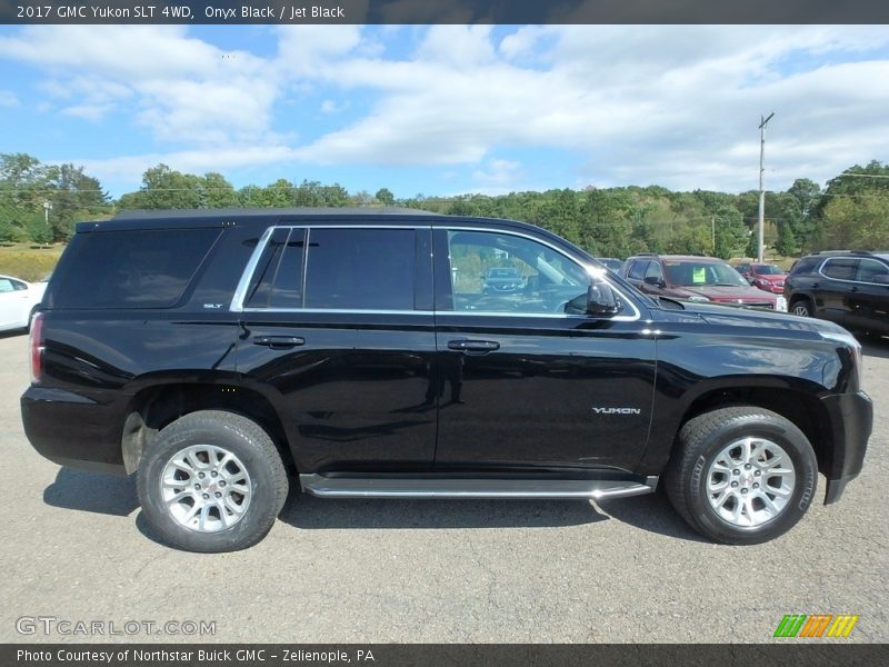 Onyx Black / Jet Black 2017 GMC Yukon SLT 4WD