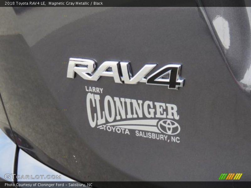 Magnetic Gray Metallic / Black 2018 Toyota RAV4 LE