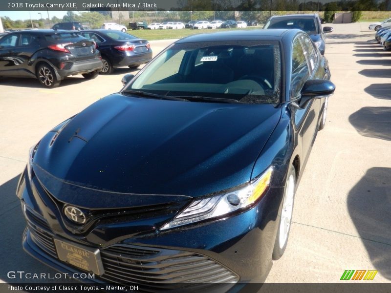 Galactic Aqua Mica / Black 2018 Toyota Camry XLE