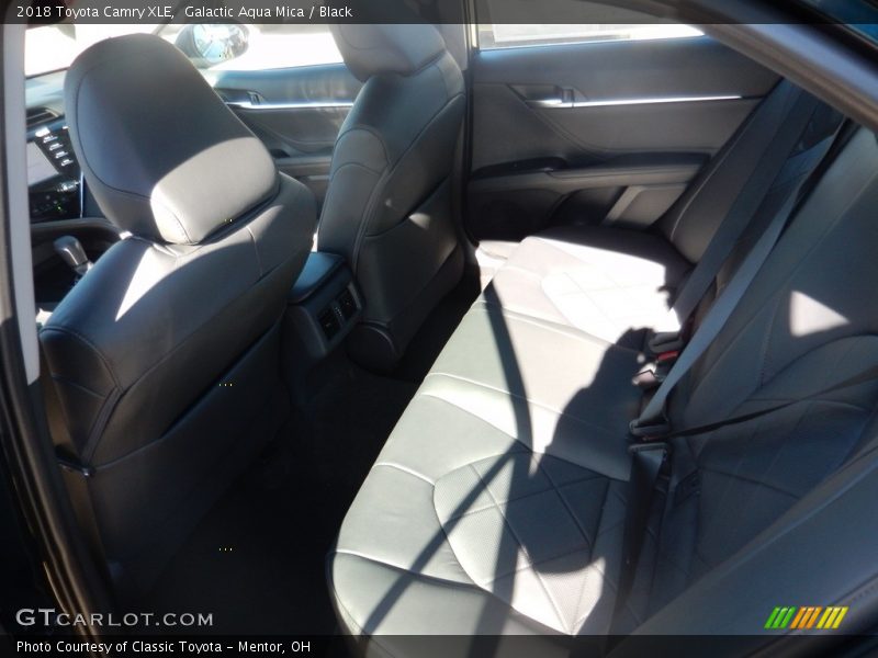 Galactic Aqua Mica / Black 2018 Toyota Camry XLE