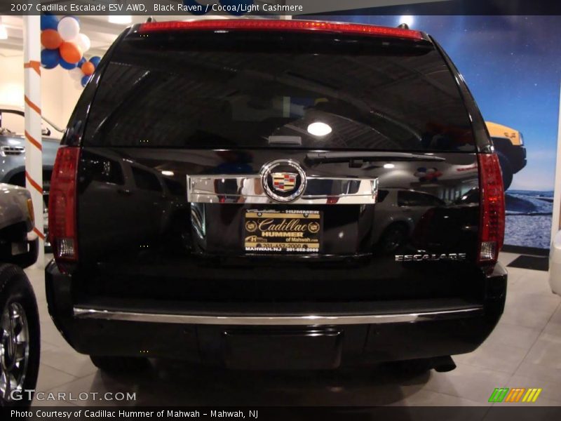 Black Raven / Cocoa/Light Cashmere 2007 Cadillac Escalade ESV AWD