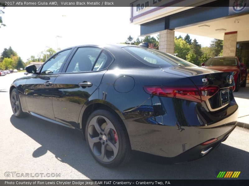 Vulcano Black Metallic / Black 2017 Alfa Romeo Giulia AWD