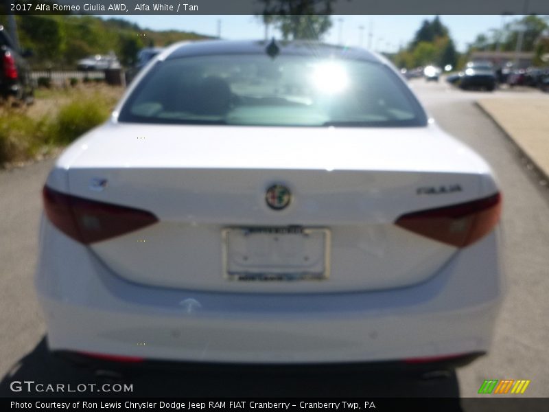 Alfa White / Tan 2017 Alfa Romeo Giulia AWD