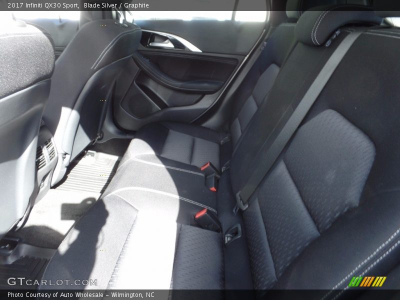 Blade Silver / Graphite 2017 Infiniti QX30 Sport