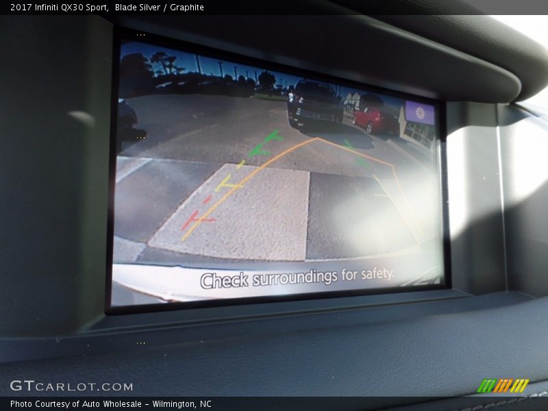 Blade Silver / Graphite 2017 Infiniti QX30 Sport