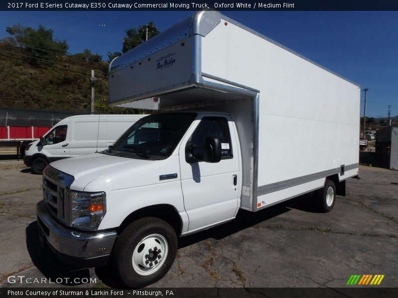 Oxford White / Medium Flint 2017 Ford E Series Cutaway E350 Cutaway Commercial Moving Truck