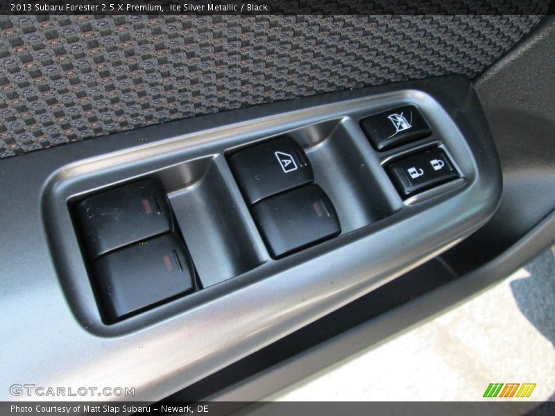Ice Silver Metallic / Black 2013 Subaru Forester 2.5 X Premium